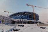 Строители завершили монтаж каркасных перегородок на всех шести этажах ледовой арены – внутренние помещения приобрели проектные очертания