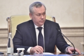 Областные власти вновь помогут Новосибирску с уборкой снега