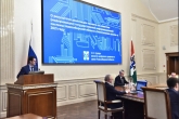 Губернатор поручил усилить в школах внедрение новых сервисов цифровой образовательной среды