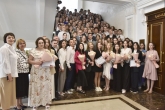 В Правительстве региона наградили выпускников-стобалльников по ЕГЭ