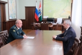 Губернатор Андрей Травников провел рабочую встречу с начальником Сибирского таможенного управления Александром Ястребовым