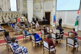 Знаки отличия «За материнскую доблесть» вручил многодетным матерям Губернатор Андрей Травников