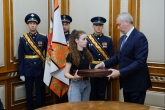Андрей Травников передал медаль Героя России родственникам Гвардии прапорщика Николая Кондратенко