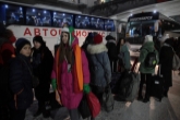 В Новосибирск – Новогоднюю столицу России – приехали 100 детей из ЛНР