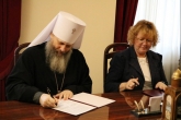 Соцзащита и духовно-нравственное просвещение: минсоцтруд и Новосибирская митрополия РПЦ подписали соглашение о сотрудничестве
