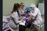 Новый пилотный проект запущен в Новосибирской области: студенты-медики помогают маломобильным пожилым людям
