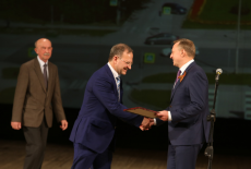 Коллективу Института ядерной физики СО РАН вручена Почётная грамота Губернатора