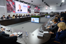 Андрей Травников представил опыт модернизации коммунальной инфраструктуры на форуме «Российская энергетическая неделя-2019»