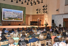 Андрей Травников приветствовал участников педагогических чтений для работников образовательных организаций сферы культуры Новосибирской области