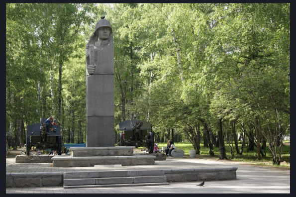 Дороги до памятников Великой Отечественной войны отремонтируют в Новосибирске по нацпроекту