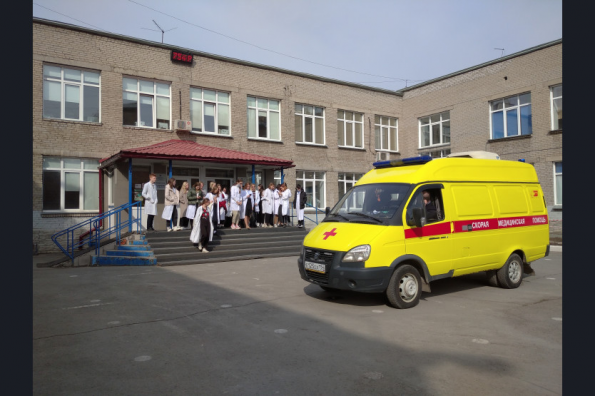 Новосибирским школьникам рассказали о работе скорой помощи