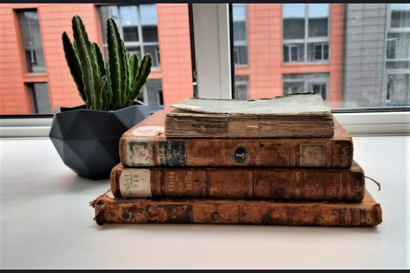 60 уникальных книг из фондов Областной научной библиотеки будут оцифрованы по нацпроекту «Культура»