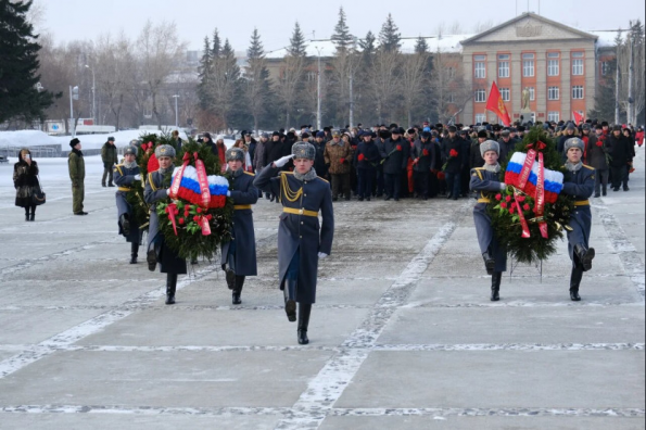 Губернатор Андрей Травников принял участие в церемонии, посвященной памяти воинов-интернационалистов