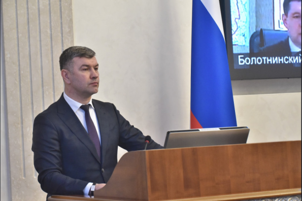 Губернатор Андрей Травников поручил муниципалитетам активнее включиться в проект по господдержке самозанятых