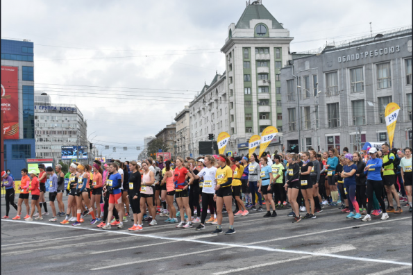 Новосибирская спортсменка Анна Викулова одержала победу в полумарафоне Раевича