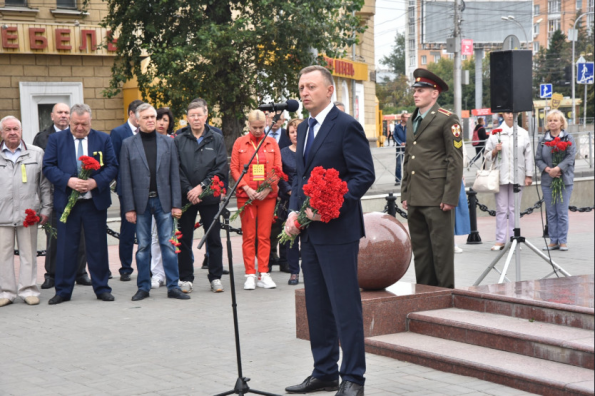 В Новосибирске почтили память жертв блокады Ленинграда