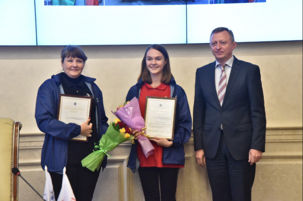 Победителей соревнований Worldskills Russia – 2018 наградили в Правительстве Новосибирской области