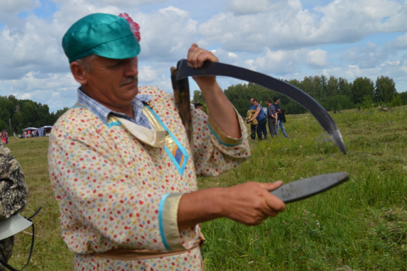 Сенокос в Волчанке