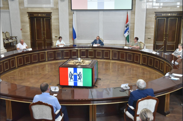 Наталья Ярославцева представлена коллективу министерства культуры Новосибирской области