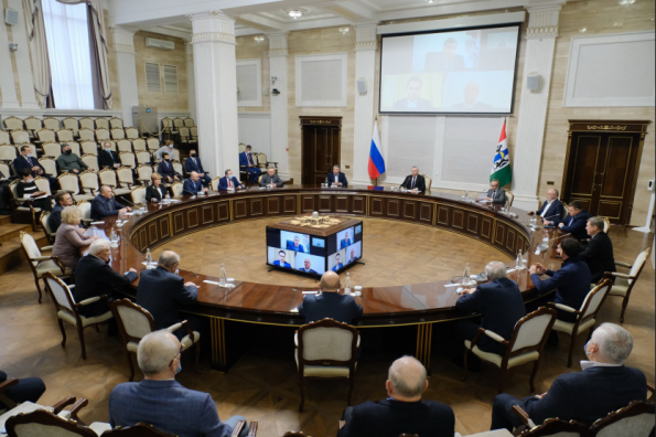 Новосибирская область поддерживает решение Президента РФ о признании суверенитета ЛНР и ДНР