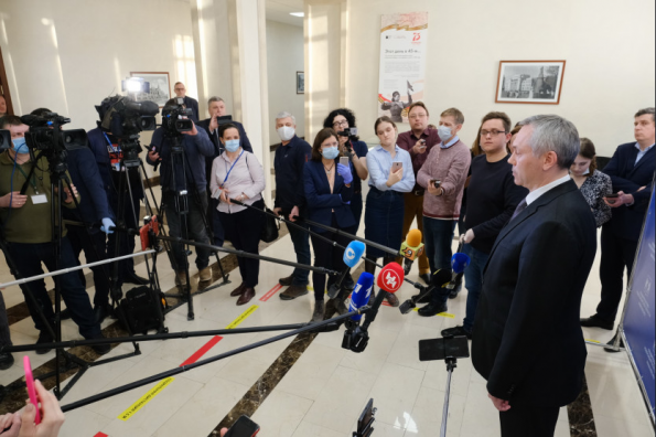 Андрей Травников: В Новосибирской области с 6 апреля возобновят работу предприятия промышленного и строительного комплексов