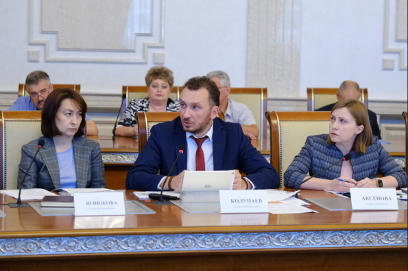 Больше медицинской техники сможет закупить Новосибирская область в рамках нацпроекта «Здравоохранение» за счет экономии на госзакупках