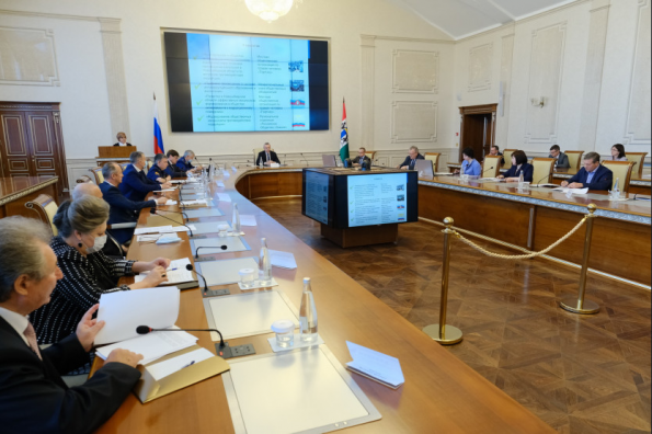 Губернатор поручил разработать дополнительные механизмы по обеспечению прозрачности и доступности госуслуг для граждан и бизнеса