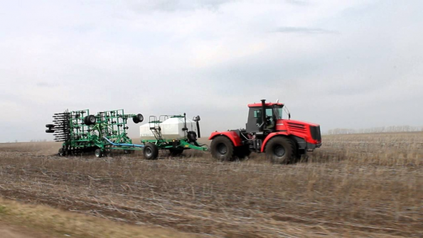 Два миллиона тонн удобрений используют аграрии на полях Новосибирской области