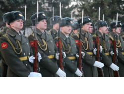 Жителей Новосибирской области приглашают принять участие в праздничных мероприятиях в честь Дня защитника Отечества