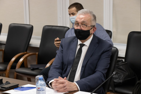 Губернатор принял участие в первом заседании попечительского совета Российской академии образования