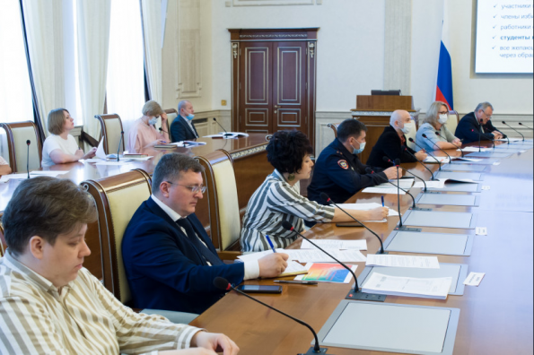 Почти 6 тысяч переписчиков обеспечат в регионе проведение Всероссийской переписи населения