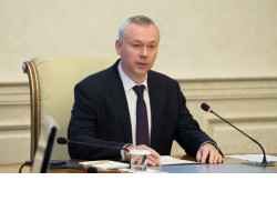 Губернатор Андрей Травников проконтролировал поручение по оснащению многодетных семей пожарными извещателями
