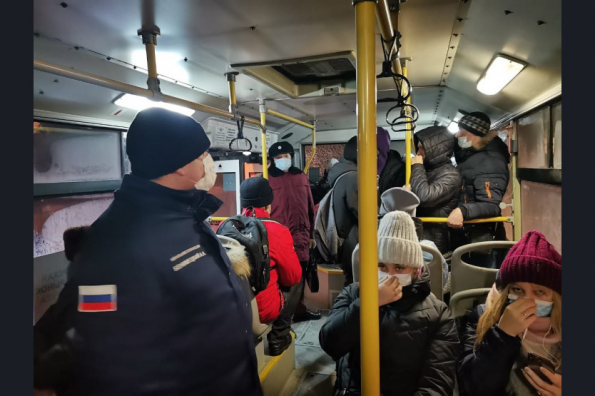 Минтранс региона: жители стали лучше соблюдать масочный режим в общественном транспорте