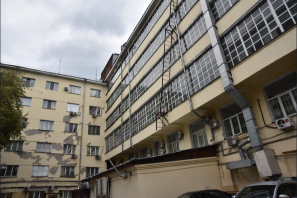 Правительство Новосибирской области поддержит проект реставрации одного из зданий-символов Новосибирска – «Дома с часами»