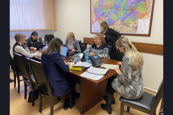 В общественной приемной Губернатора проведена «прямая телефонная линия»
