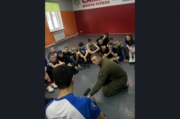 В образовательном парке им. Олега Кошевого продолжается юниорская смена «Стань Защитником»
